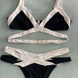 Iconic Bestselling Agent Provocateur Bikini Set!